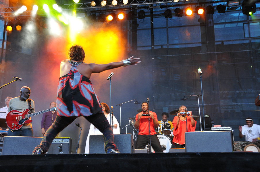 Fete de la Musique Evry 2009 - Kassav 301.jpg